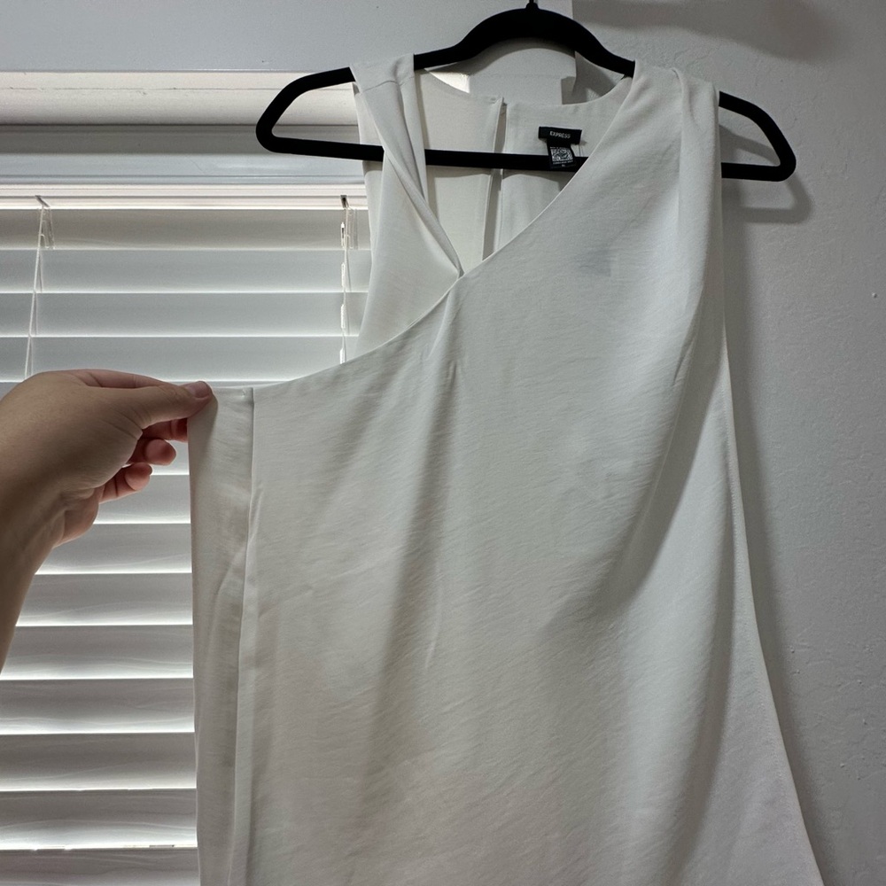 New! Express Halter Neck Wrap Front Tank - Picture 4 of 8
